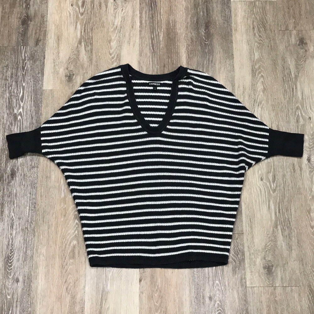 Womens Express Knit sweater